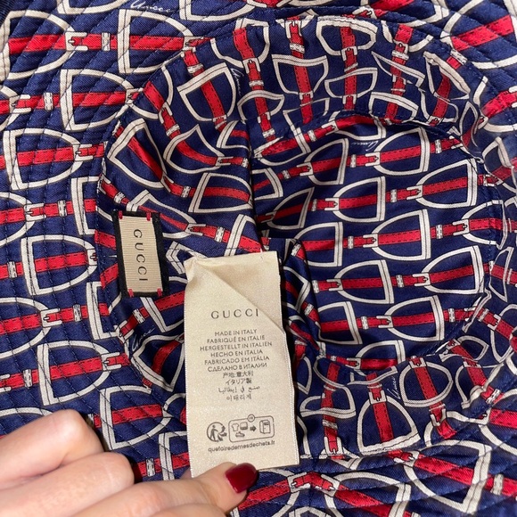 Gucci canvas, bucket hat, size medium. Made in Italy. - Picture 4 of 6